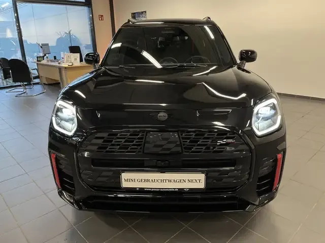 MINI John Cooper Works Countryman