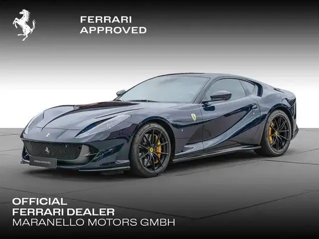 Ferrari 812