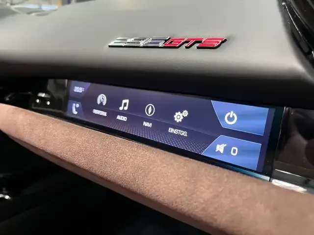 Ferrari 296 GTS