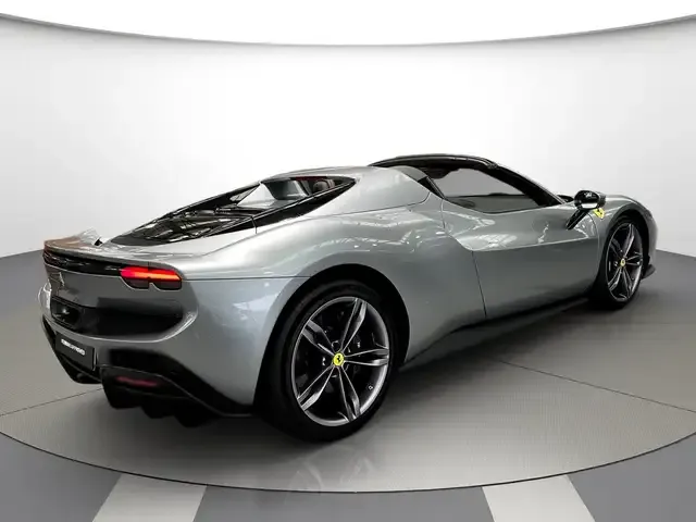 Ferrari 296 GTS