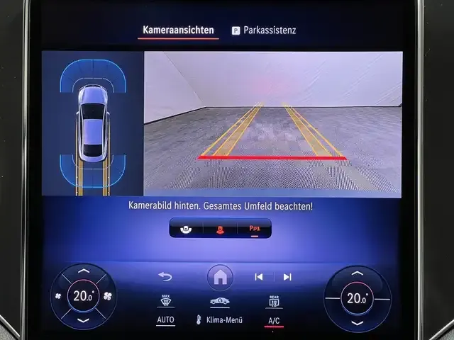 Mercedes-Benz EQE 300