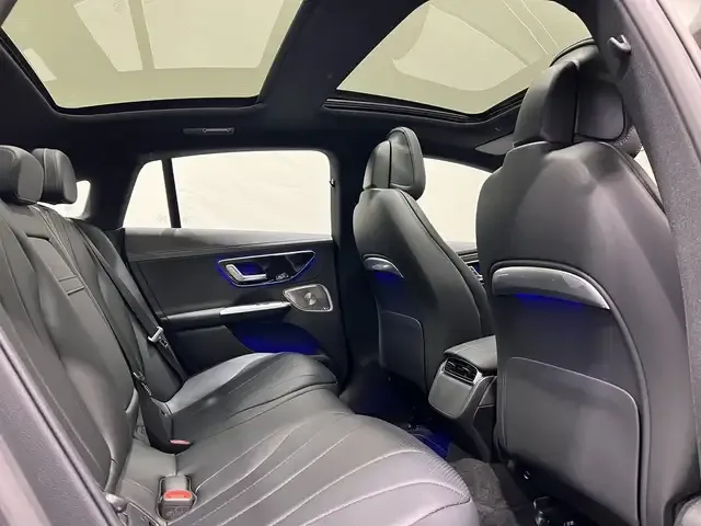 Mercedes-Benz EQE 300