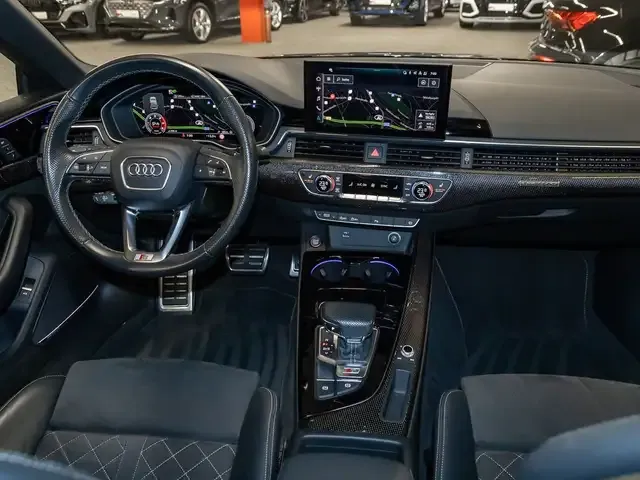 Audi S5