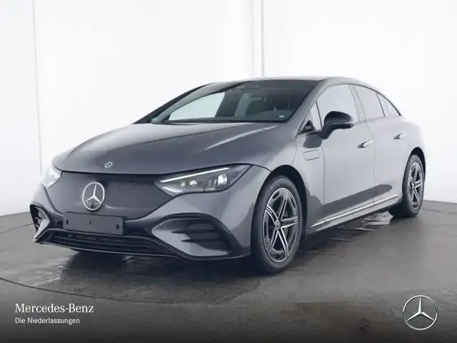 Mercedes-Benz EQE 300