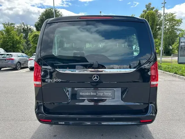 Mercedes-Benz EQV 300