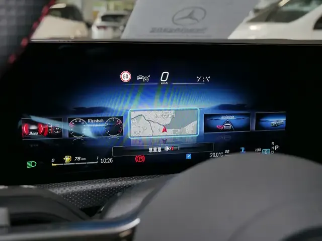 Mercedes-Benz CLA 200