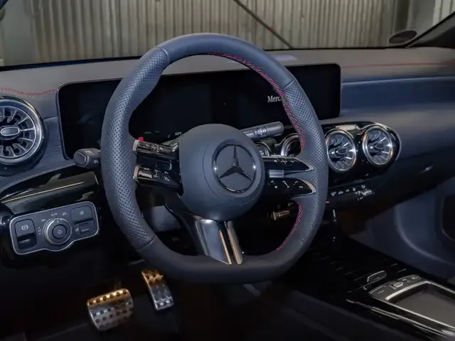 Mercedes-Benz CLA 220