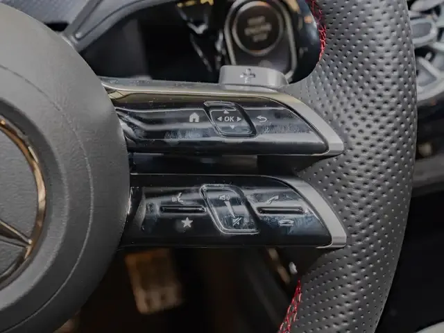 Mercedes-Benz CLA 220