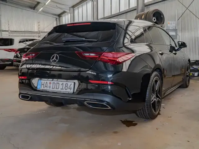 Mercedes-Benz CLA 220