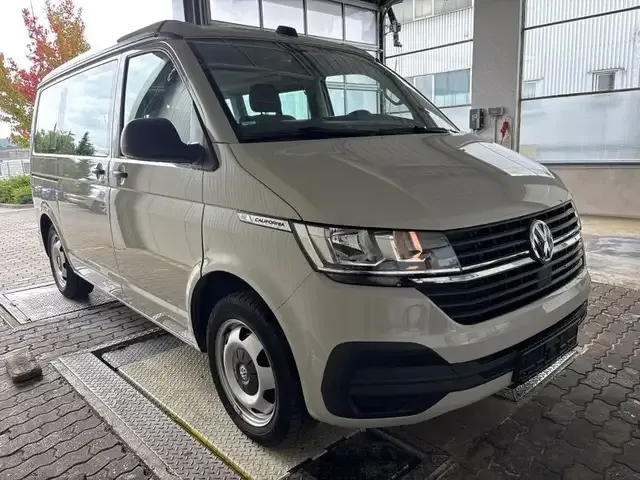 Volkswagen T6 California