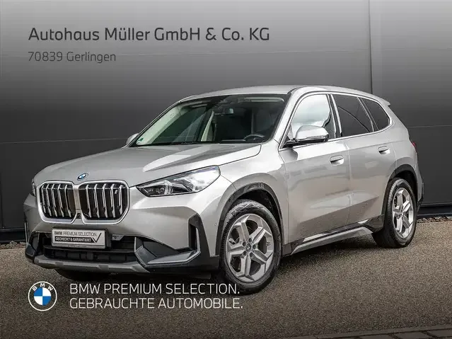 BMW iX1