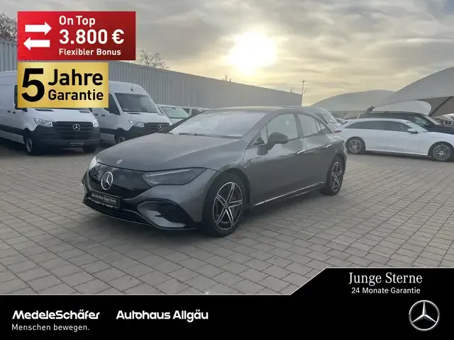 Mercedes-Benz EQE 300