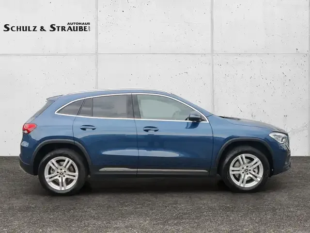 Mercedes-Benz GLA 250