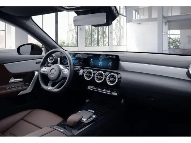 Mercedes-Benz CLA 220