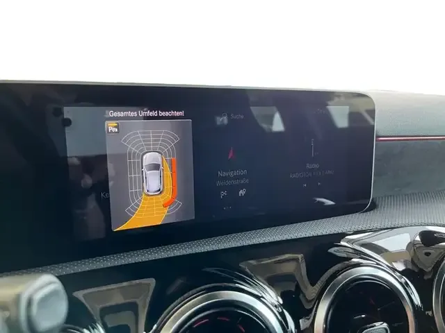 Mercedes-Benz A 35 AMG