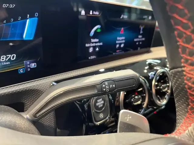 Mercedes-Benz A 35 AMG