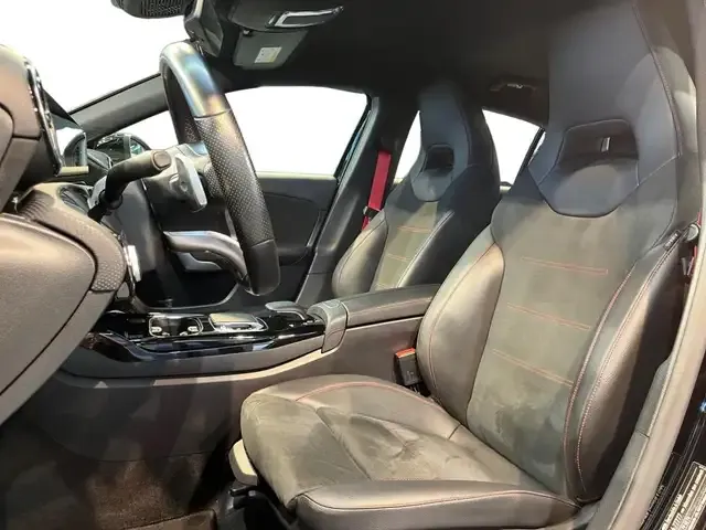 Mercedes-Benz A 35 AMG