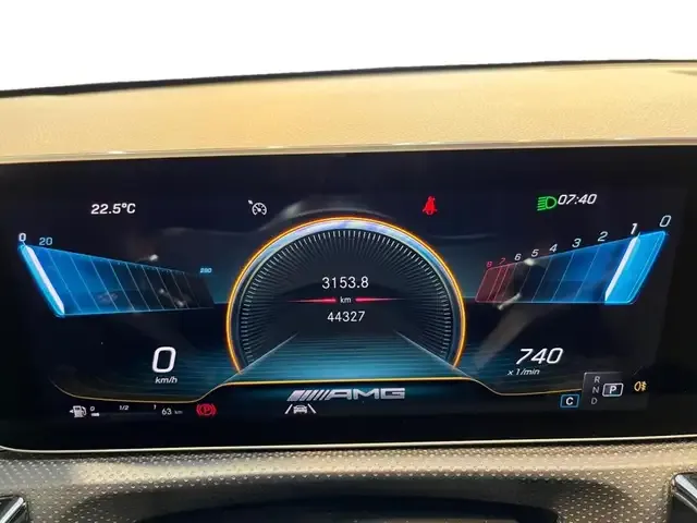 Mercedes-Benz A 35 AMG