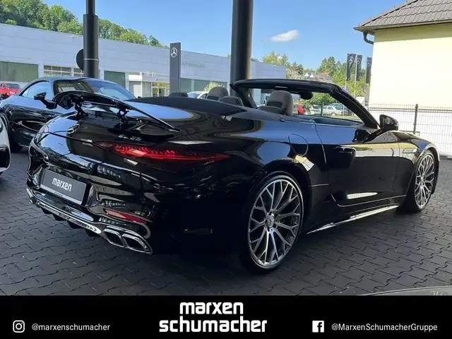 Mercedes-Benz SL 63 AMG