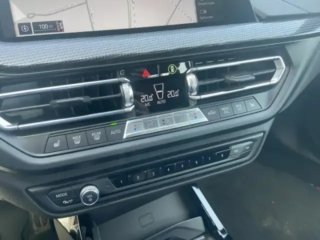 BMW 235