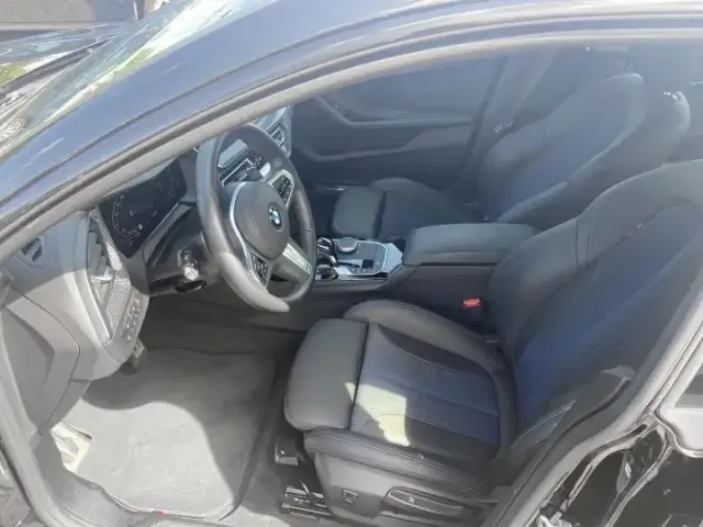 BMW 235