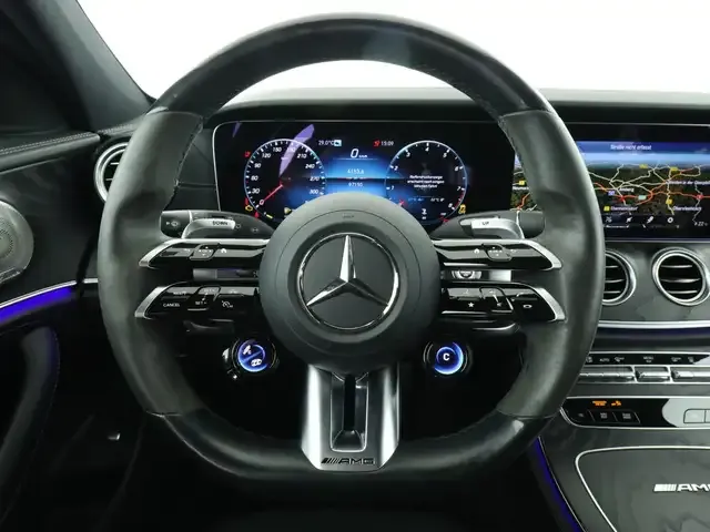Mercedes-Benz E 63 AMG