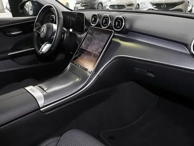 Mercedes-Benz C 200