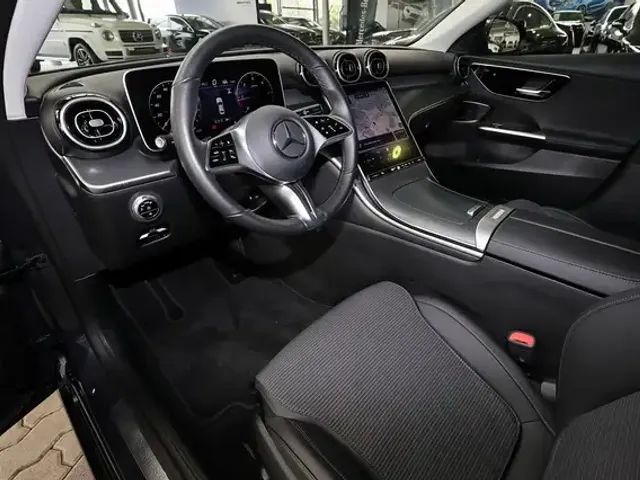 Mercedes-Benz C 200
