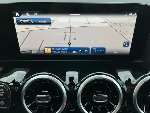 Mercedes-Benz GLA 200