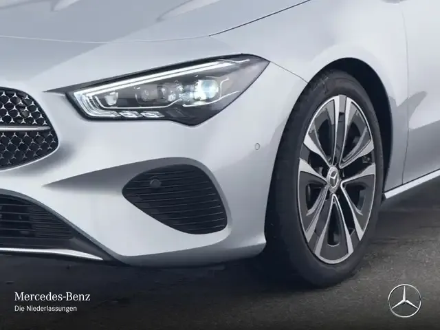 Mercedes-Benz CLA 180