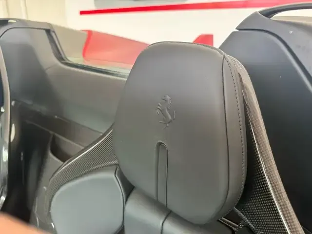 Ferrari SF90 Spider