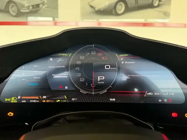 Ferrari SF90 Spider