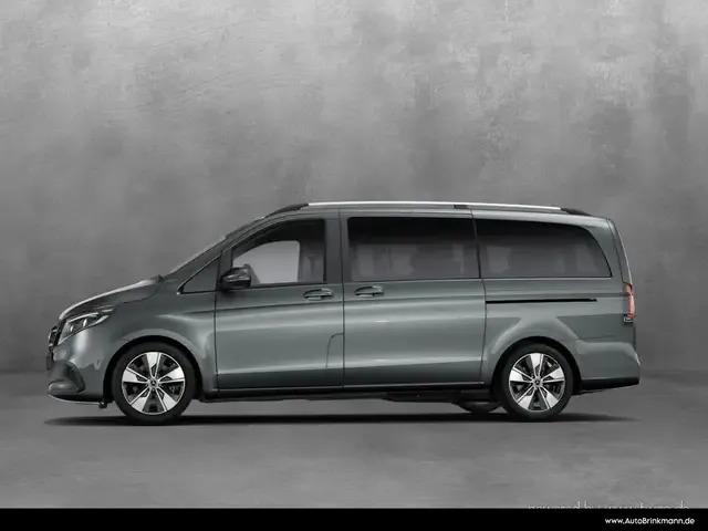 Mercedes-Benz V 220