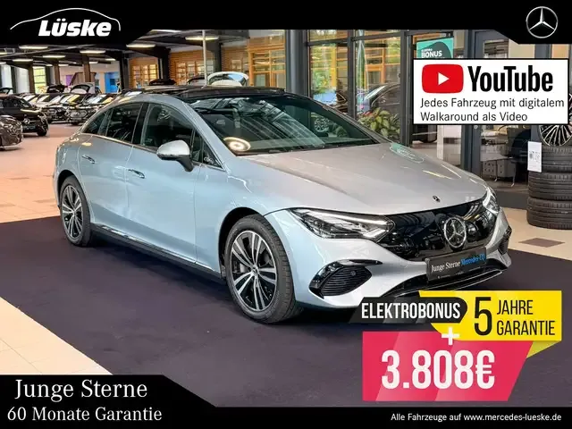 Mercedes-Benz EQE 300