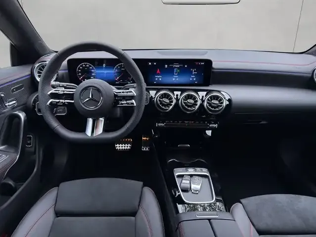 Mercedes-Benz CLA 180