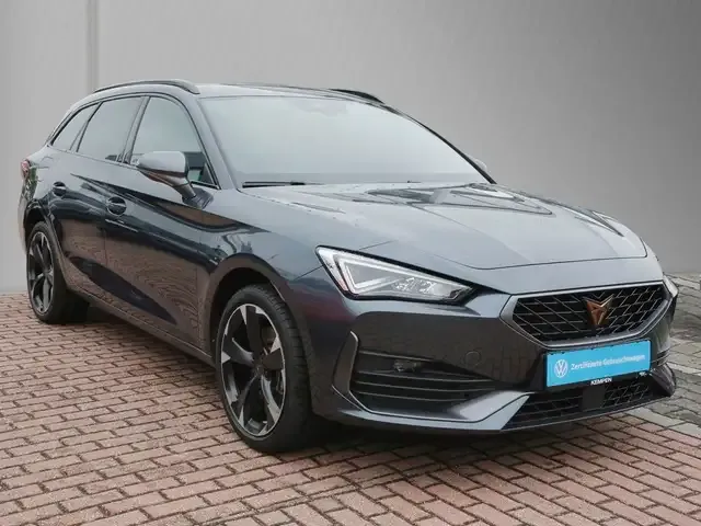 CUPRA Leon