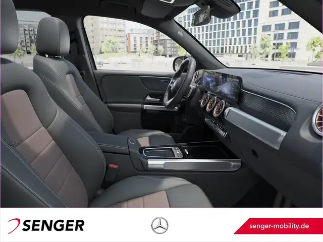 Mercedes-Benz EQB 300