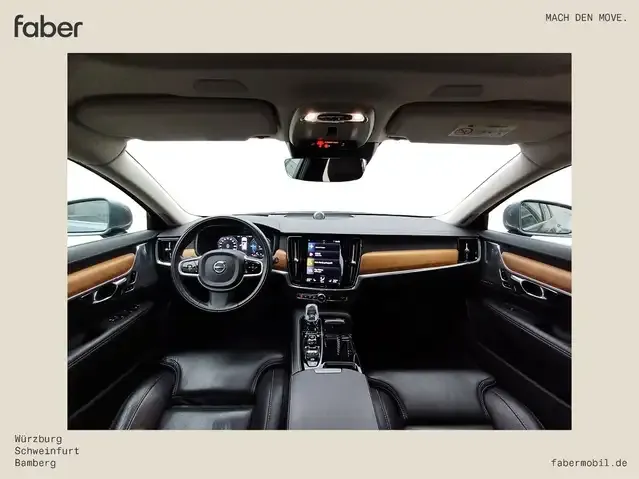 Volvo V90