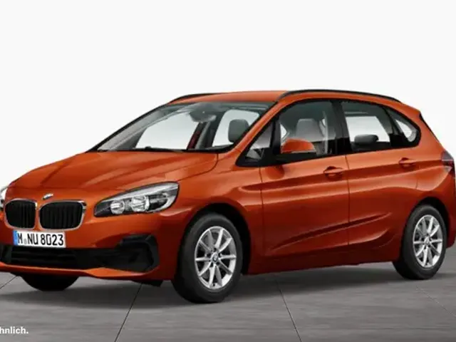 BMW 218