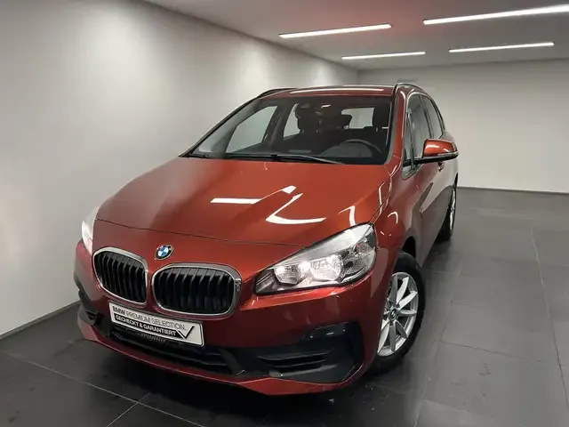 BMW 218