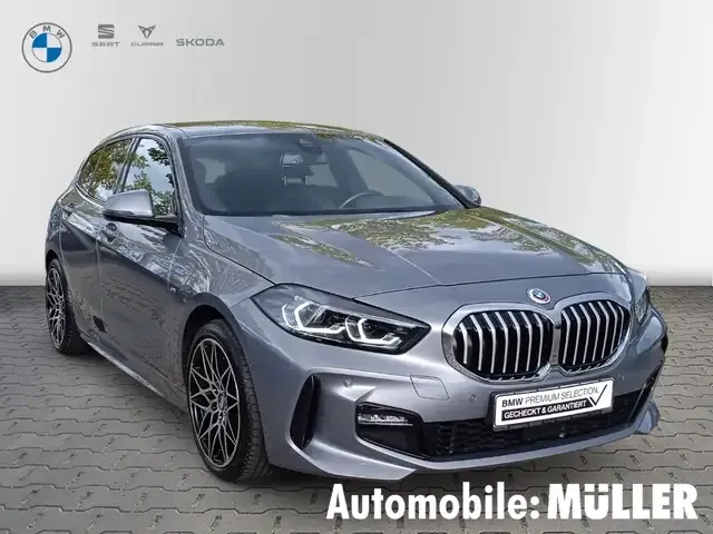 BMW 120