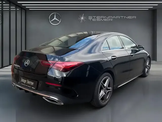 Mercedes-Benz CLA 220
