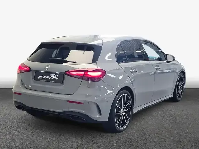 Mercedes-Benz A 200