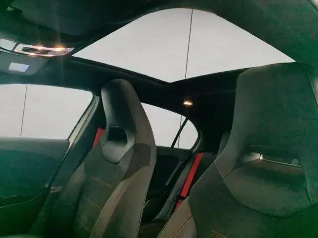 Mercedes-Benz A 45 AMG
