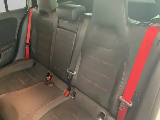 Mercedes-Benz A 45 AMG