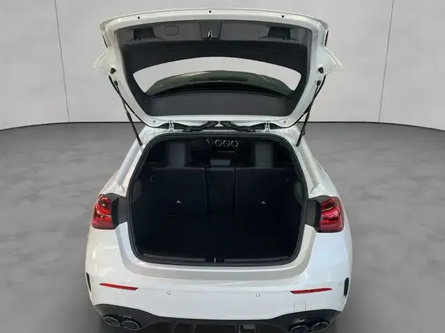 Mercedes-Benz A 45 AMG