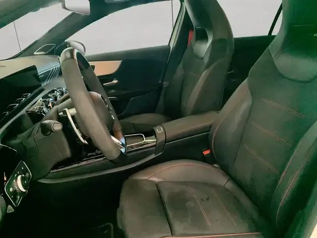 Mercedes-Benz A 45 AMG