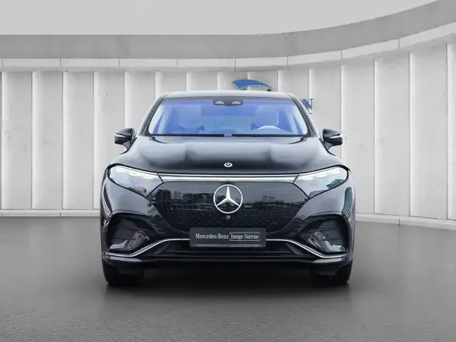 Mercedes-Benz EQS SUV