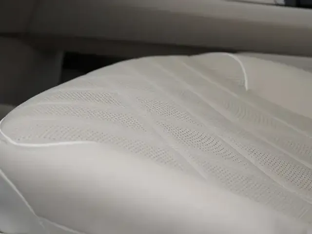 Mercedes-Benz EQS SUV