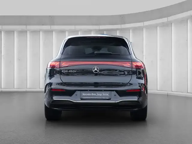 Mercedes-Benz EQS SUV